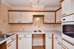 Kitchen- click for photo gallery